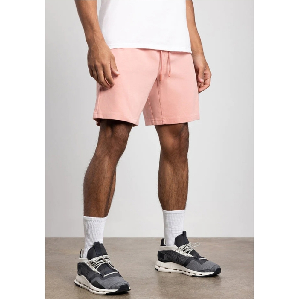 686 NWT Everywhere Double Knit Performance Shorts Size XLarge Color Rosette